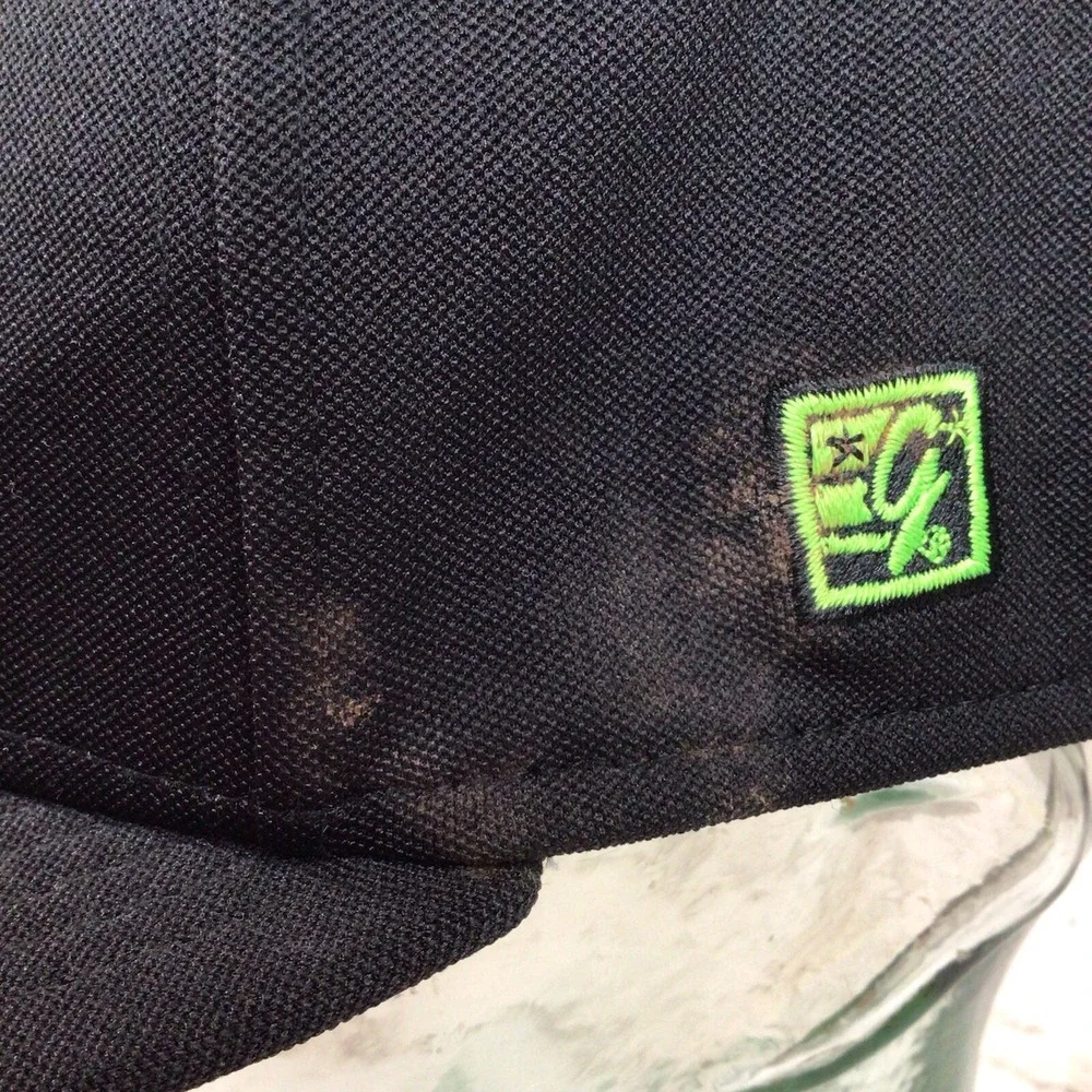 Gametech Black Hat Ball Cap Fitted Sz L Green Markings The‎ Game Pro